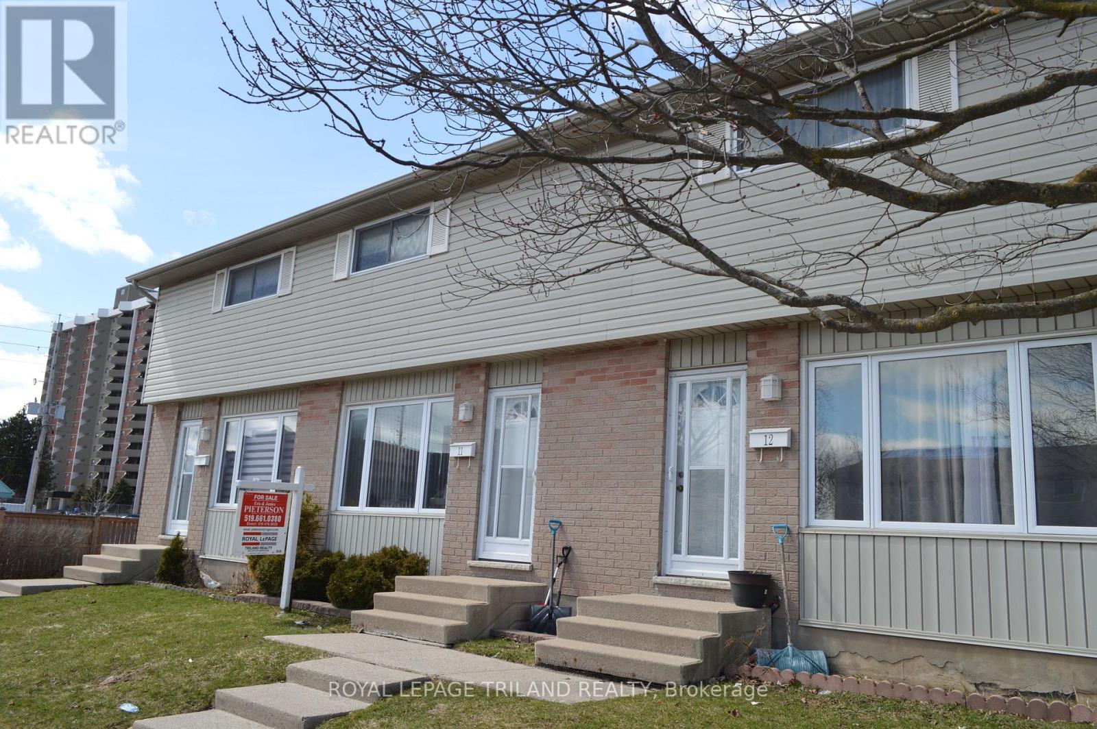 11 - 1095 Jalna Boulevard, London South, Ontario N6E 2Y7 - Photo 2 - X12932282