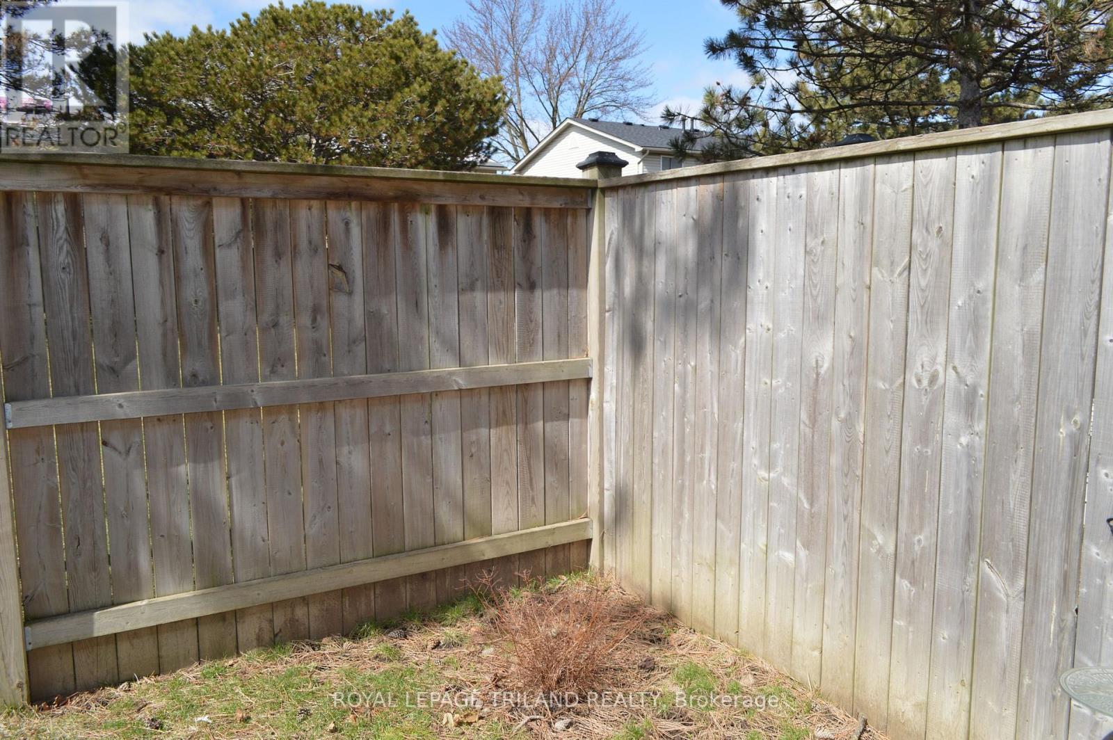 11 - 1095 Jalna Boulevard, London South, Ontario N6E 2Y7 - Photo 23 - X12932282