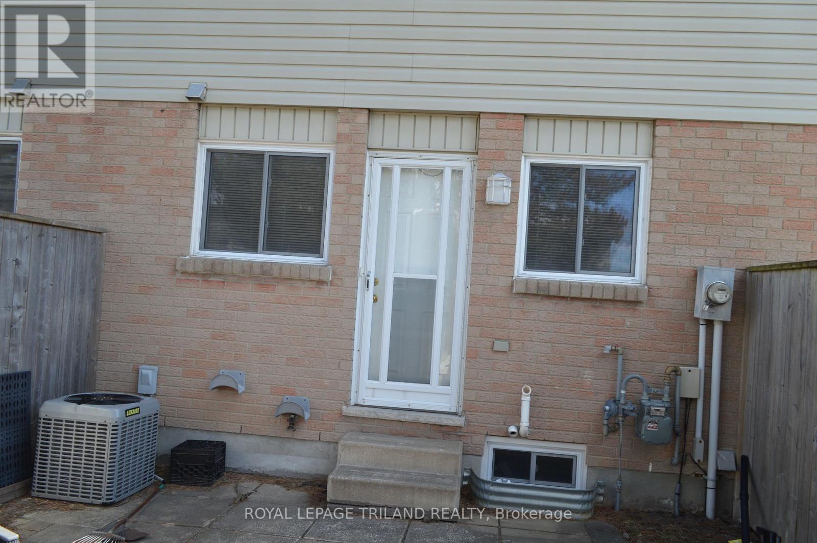 11 - 1095 Jalna Boulevard, London South, Ontario N6E 2Y7 - Photo 25 - X12932282