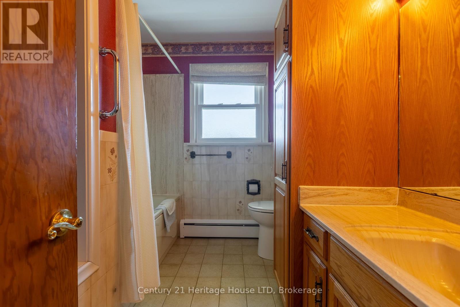 6 Champa Drive, St. Catharines, Ontario  L2M 3K1 - Photo 11 - X12932394