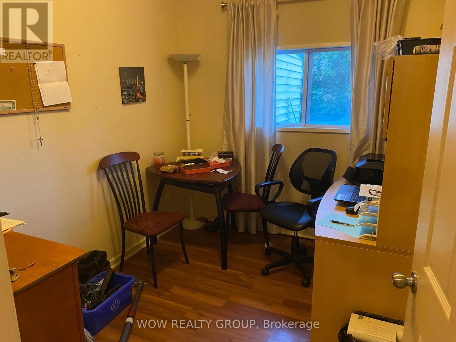 215 Broadway Avenue, Welland (Broadway), Ontario  L3C 5L7 - Photo 12 - X12932406