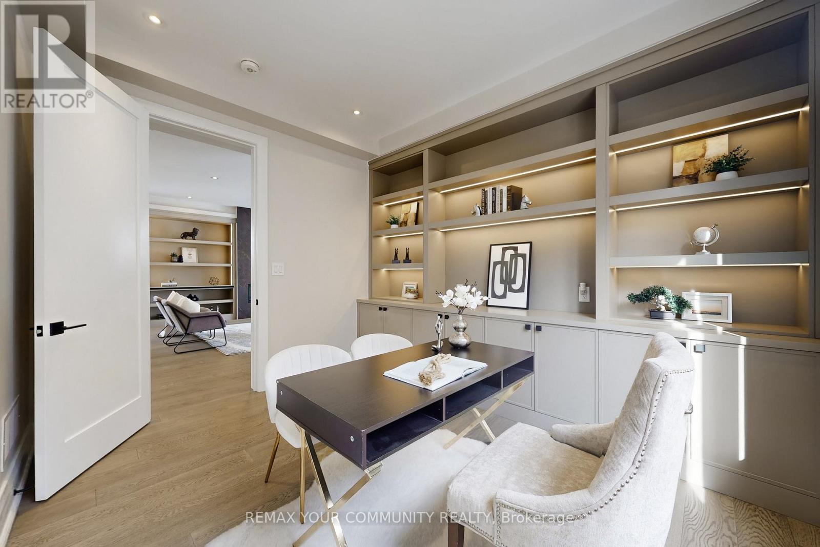 97 Ranee Avenue, Toronto, Ontario  M6A 1N1 - Photo 20 - C12932408