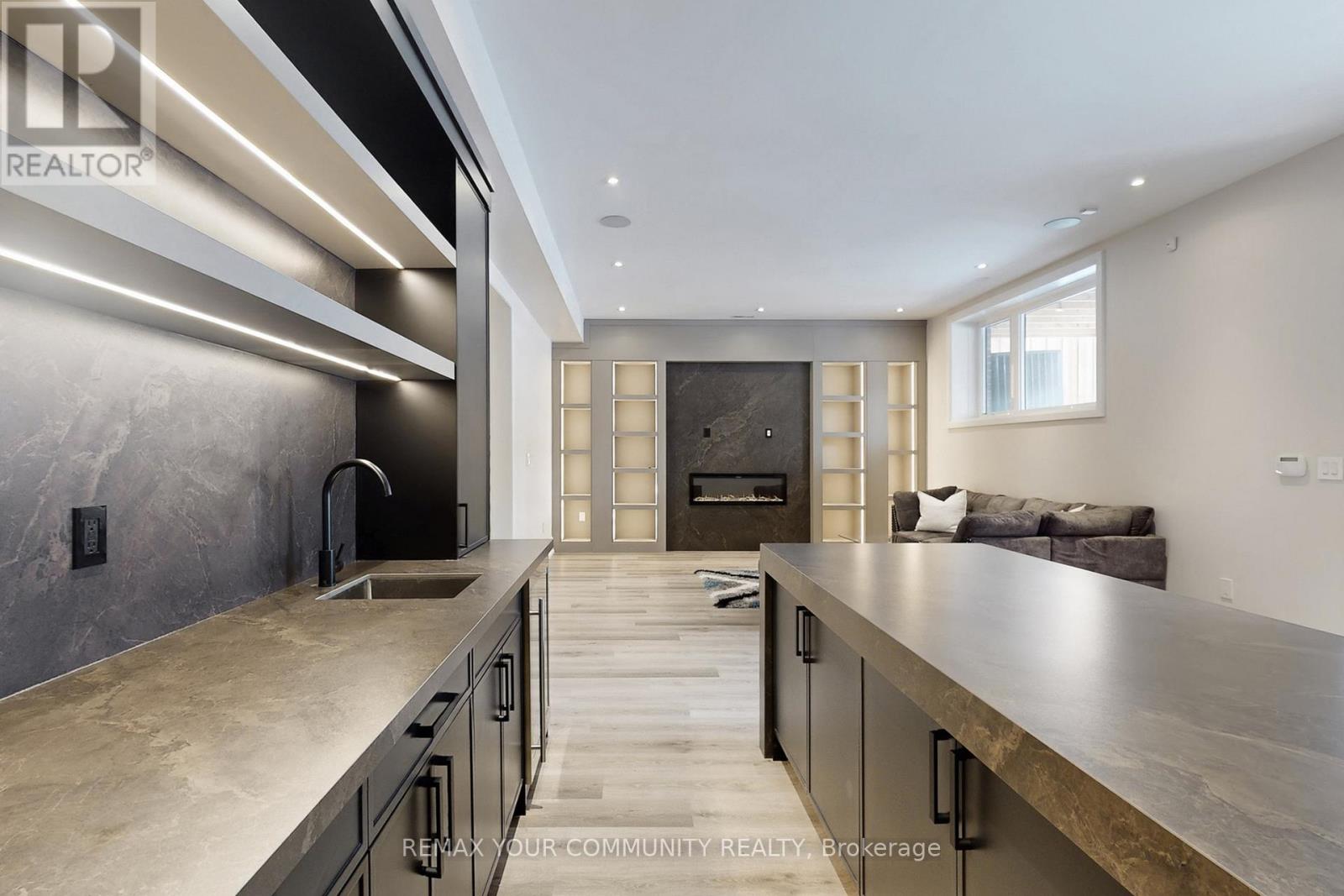 97 Ranee Avenue, Toronto, Ontario  M6A 1N1 - Photo 39 - C12932408