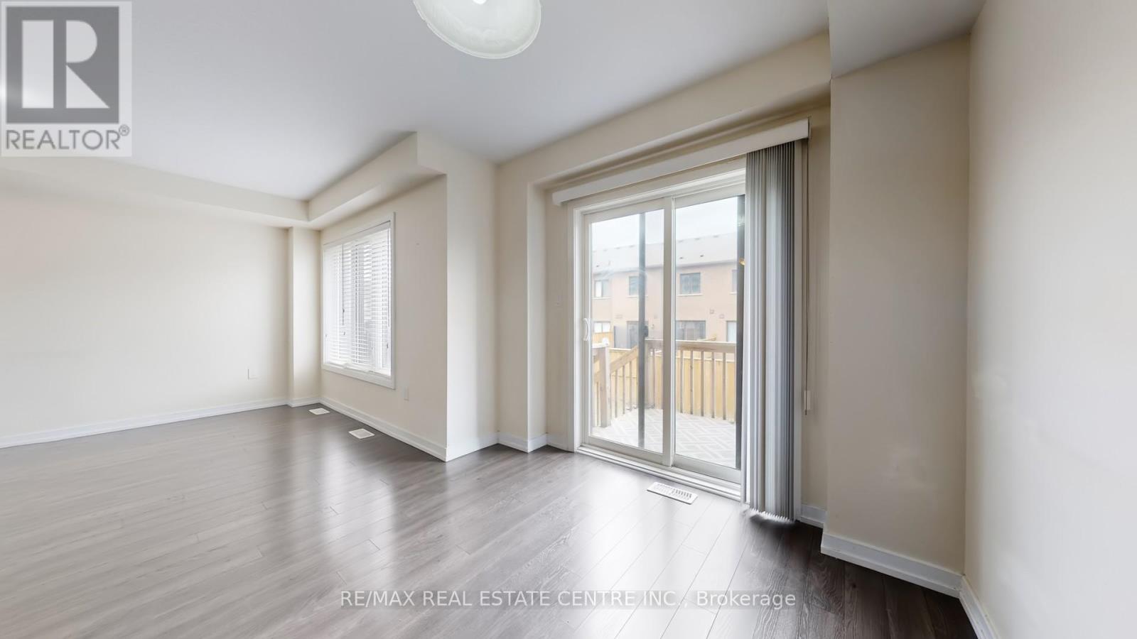 80 Scarletwood Street, Hamilton, Ontario  L8J 1X5 - Photo 14 - X12923068