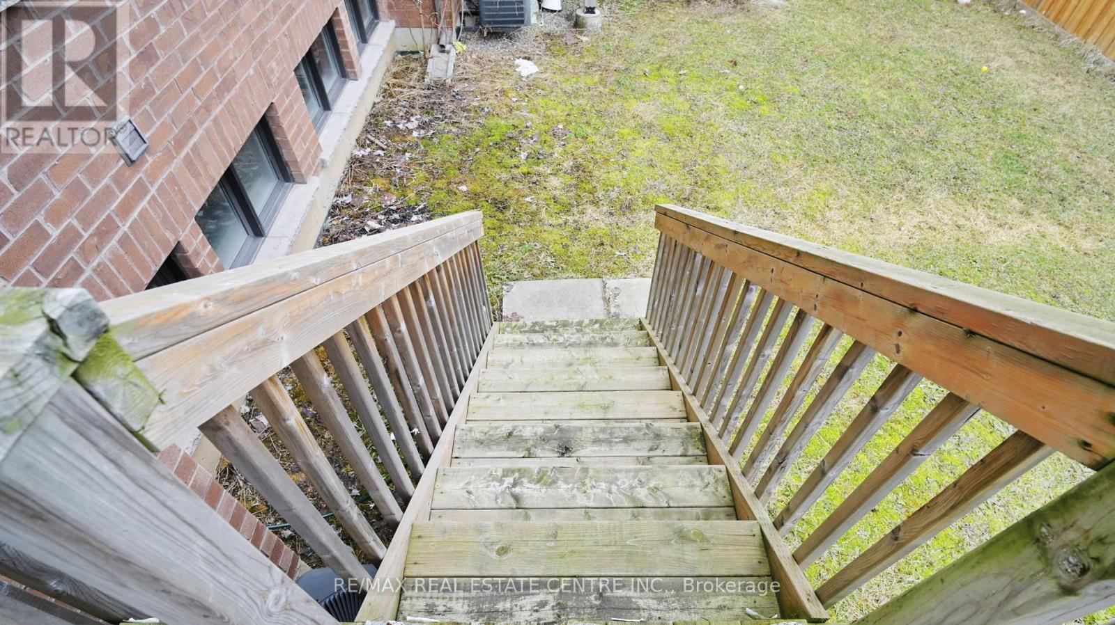 80 Scarletwood Street, Hamilton, Ontario  L8J 1X5 - Photo 47 - X12923068