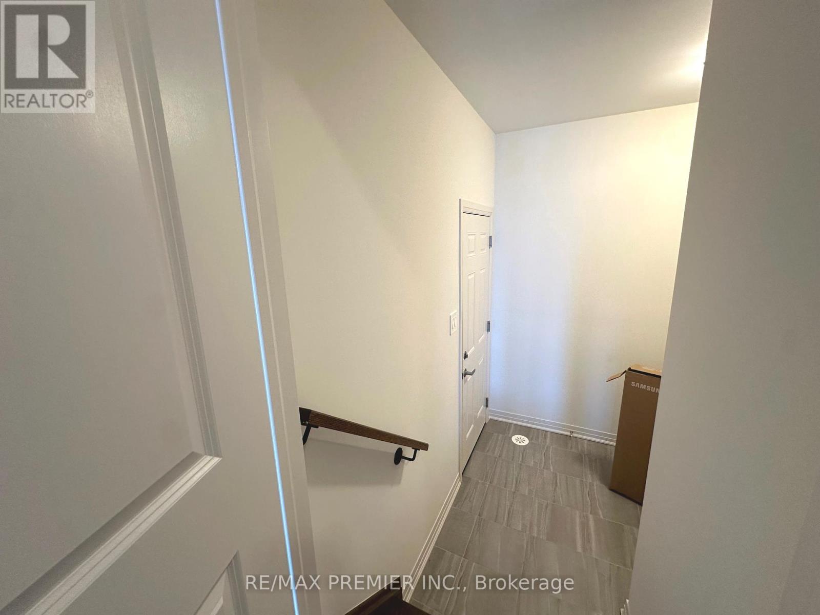 101 Brandon Crescent, New Tecumseth (Tottenham), Ontario  L0G 1W0 - Photo 17 - N12932404