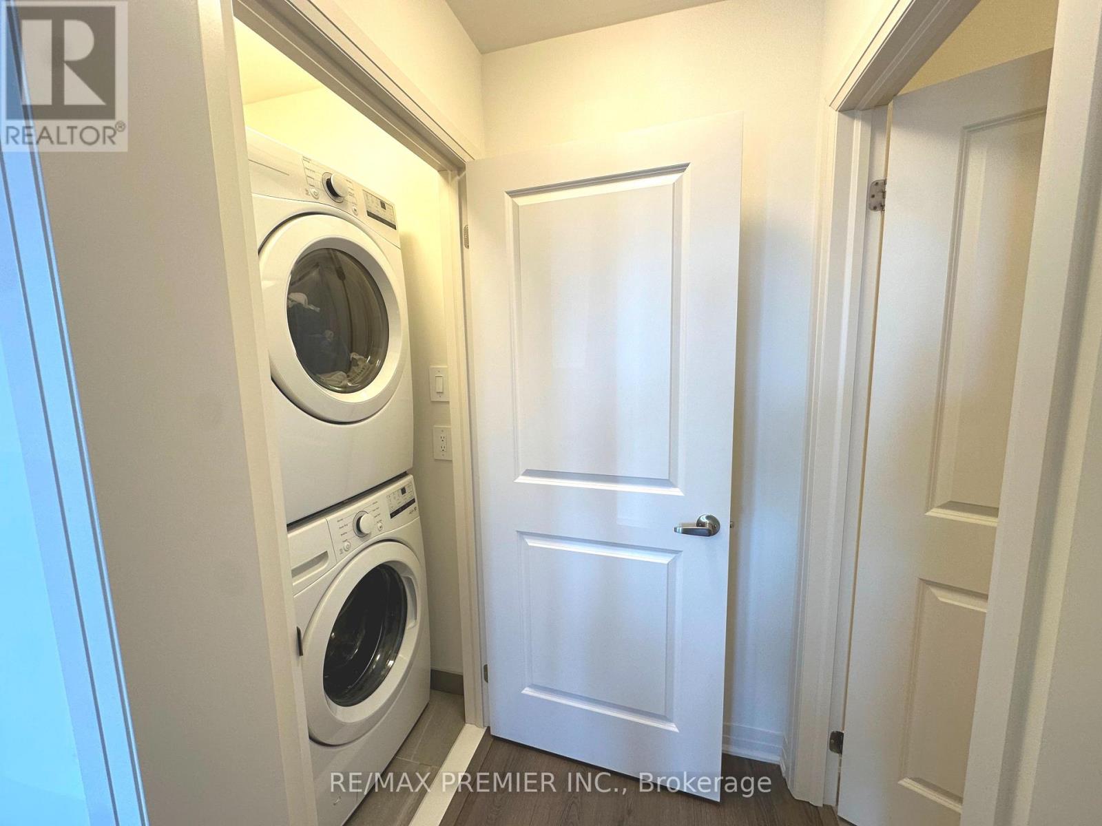 101 Brandon Crescent, New Tecumseth (Tottenham), Ontario  L0G 1W0 - Photo 6 - N12932404