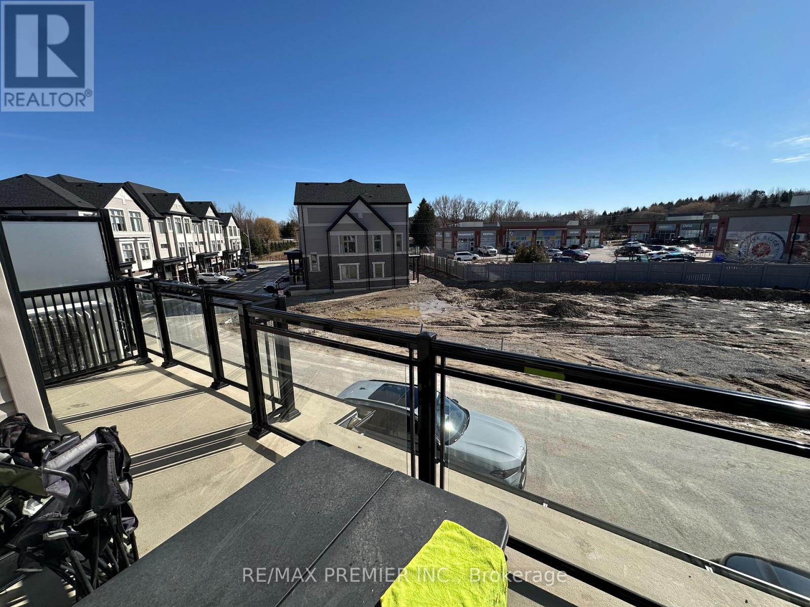 101 Brandon Crescent, New Tecumseth (Tottenham), Ontario  L0G 1W0 - Photo 7 - N12932404