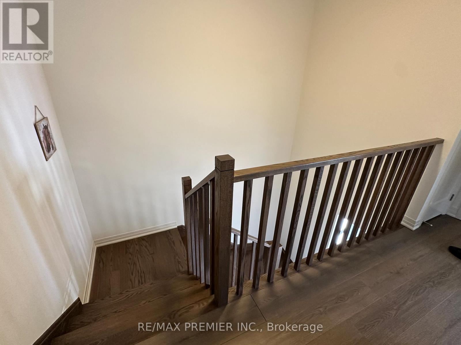 101 Brandon Crescent, New Tecumseth (Tottenham), Ontario  L0G 1W0 - Photo 9 - N12932404