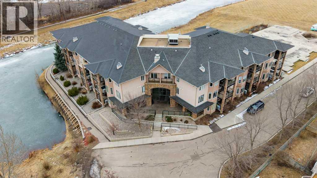 102, 500 7 Street  Nw, High River, Alberta  T1V 1T6 - Photo 2 - A2296712