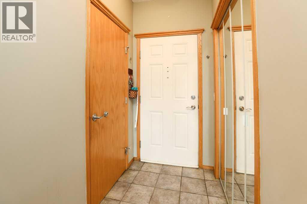 102, 500 7 Street  Nw, High River, Alberta  T1V 1T6 - Photo 7 - A2296712