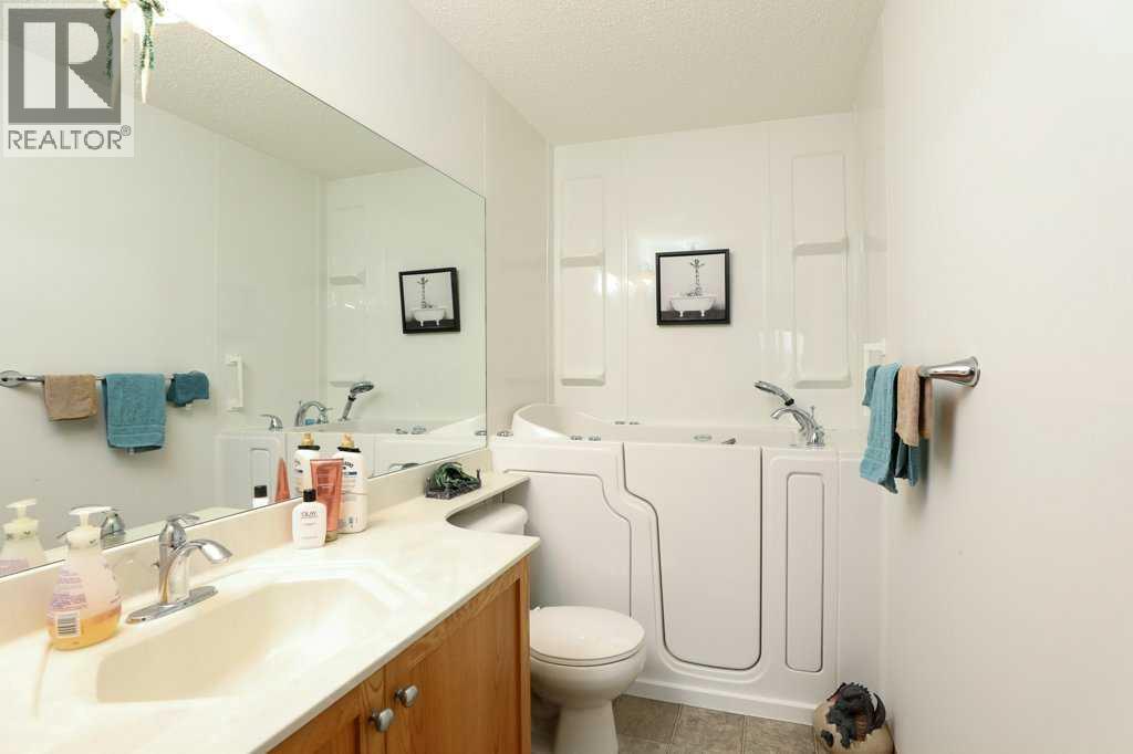 102, 500 7 Street  Nw, High River, Alberta  T1V 1T6 - Photo 21 - A2296712