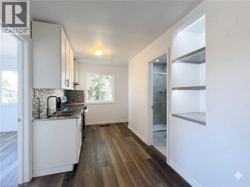 56 Skylark Drive Unit# 1, Hamilton, Ontario  L9A 4Y3 - Photo 3 - 40815898