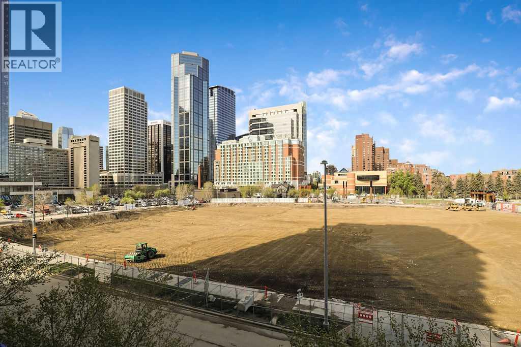 451, 222 Riverfront Avenue Sw, Calgary, Alberta  T2P 0X2 - Photo 18 - A2290130