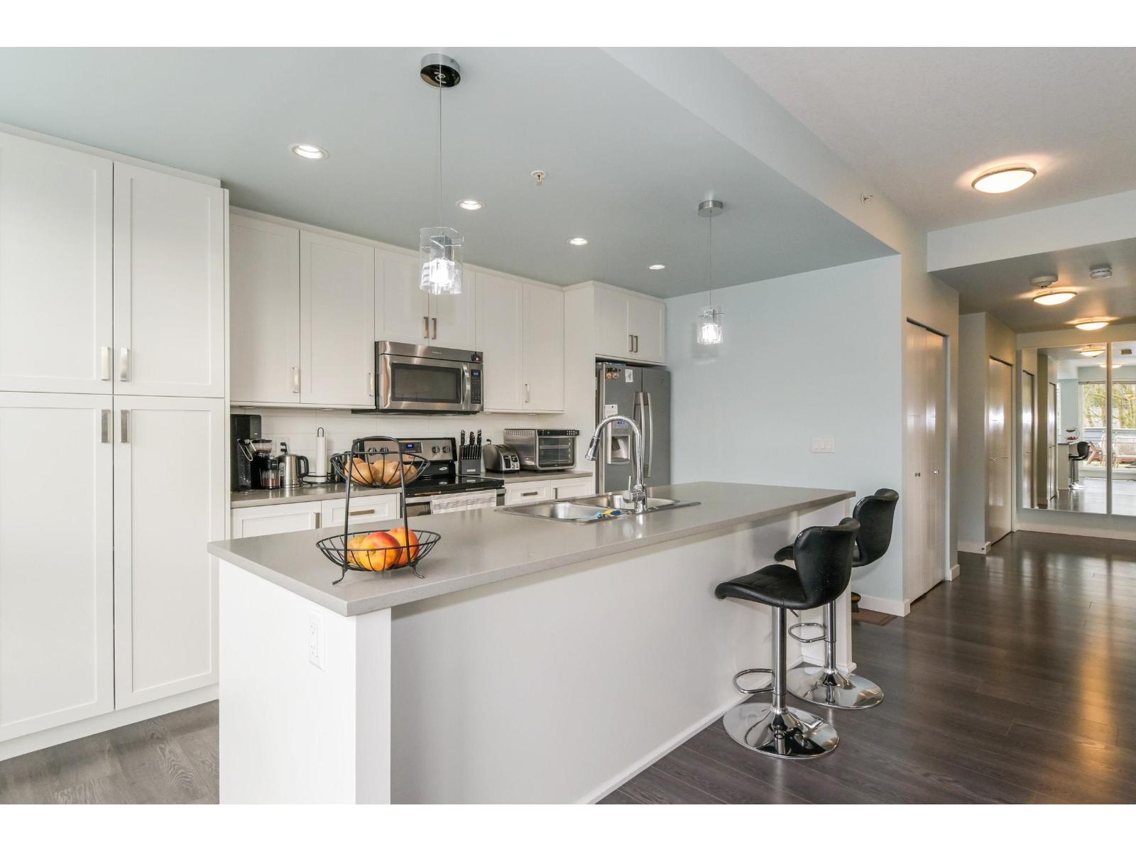 411 2242 Whatcom Road, Abbotsford, British Columbia  V3G 0G3 - Photo 9 - R3094878