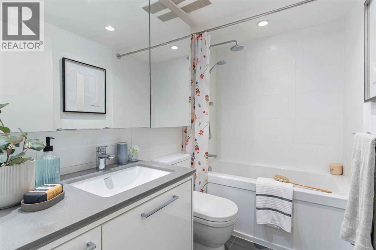 1402 680 Seylynn Crescent, North Vancouver, British Columbia  V7J 0B5 - Photo 24 - R3101751