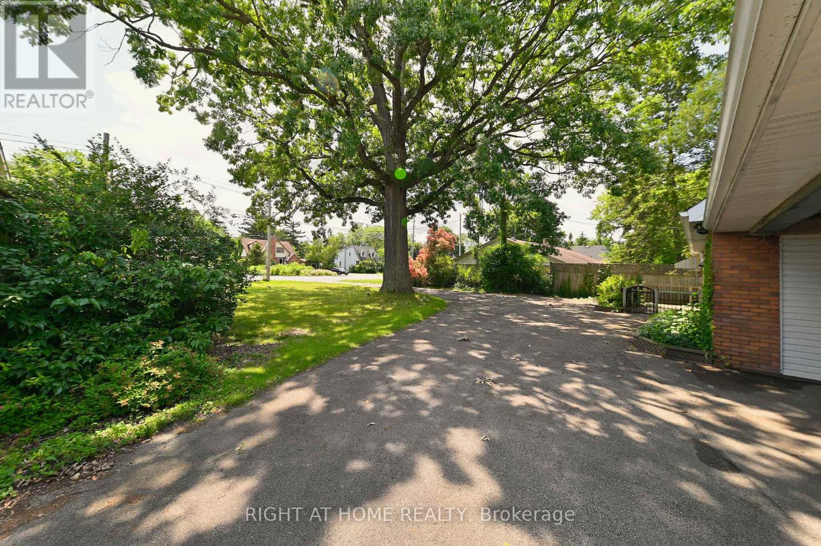 Unit 2 - 210 Speedvale Avenue E, Guelph, Ontario  N1E 1M5 - Photo 2 - X12932388