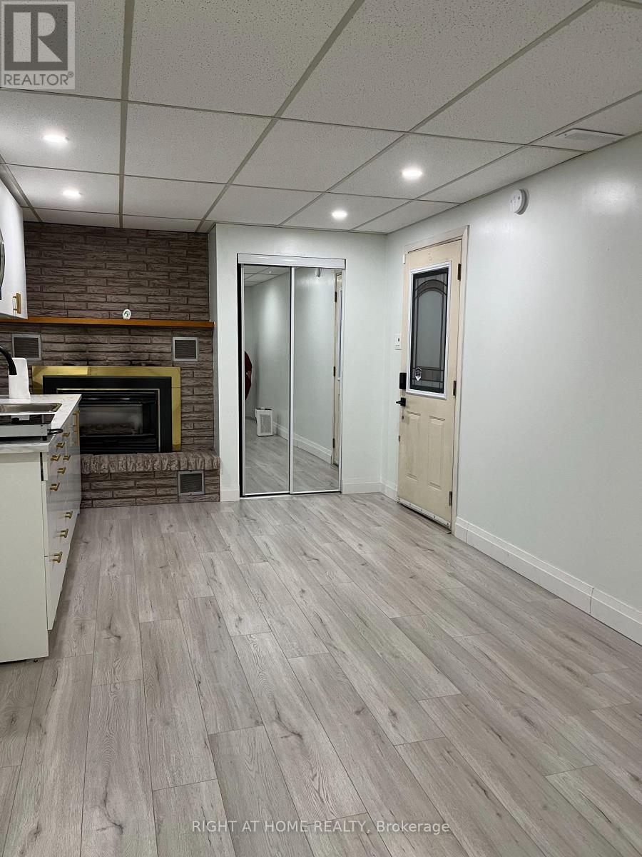 Unit 2 - 210 Speedvale Avenue E, Guelph, Ontario  N1E 1M5 - Photo 8 - X12932388