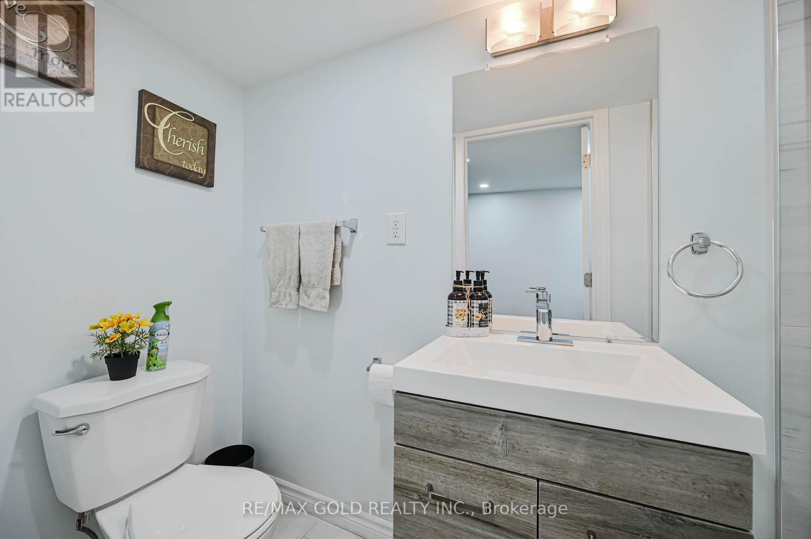 9 - 81 Valridge Drive, Hamilton, Ontario  L9G 5B7 - Photo 36 - X12932398