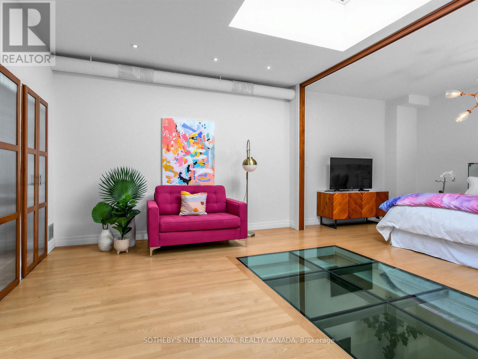 6 - 62 Claremont Street, Toronto, Ontario  M6J 2M5 - Photo 16 - C12932300