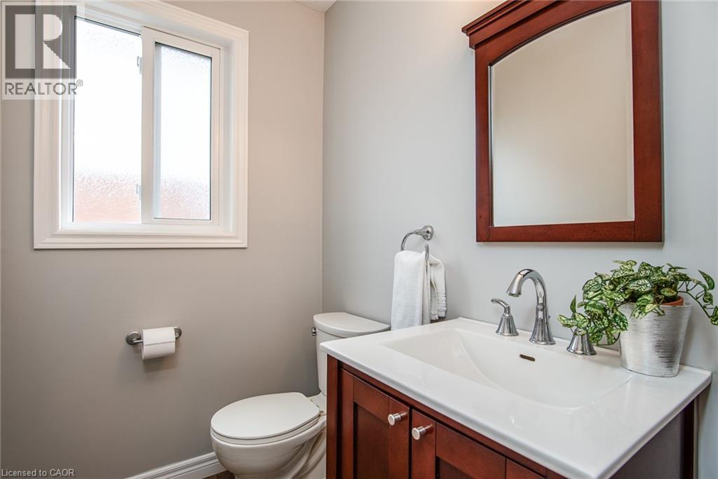 236 Dartmoor Crescent, Waterloo, Ontario  N2K 2S9 - Photo 28 - 40815578