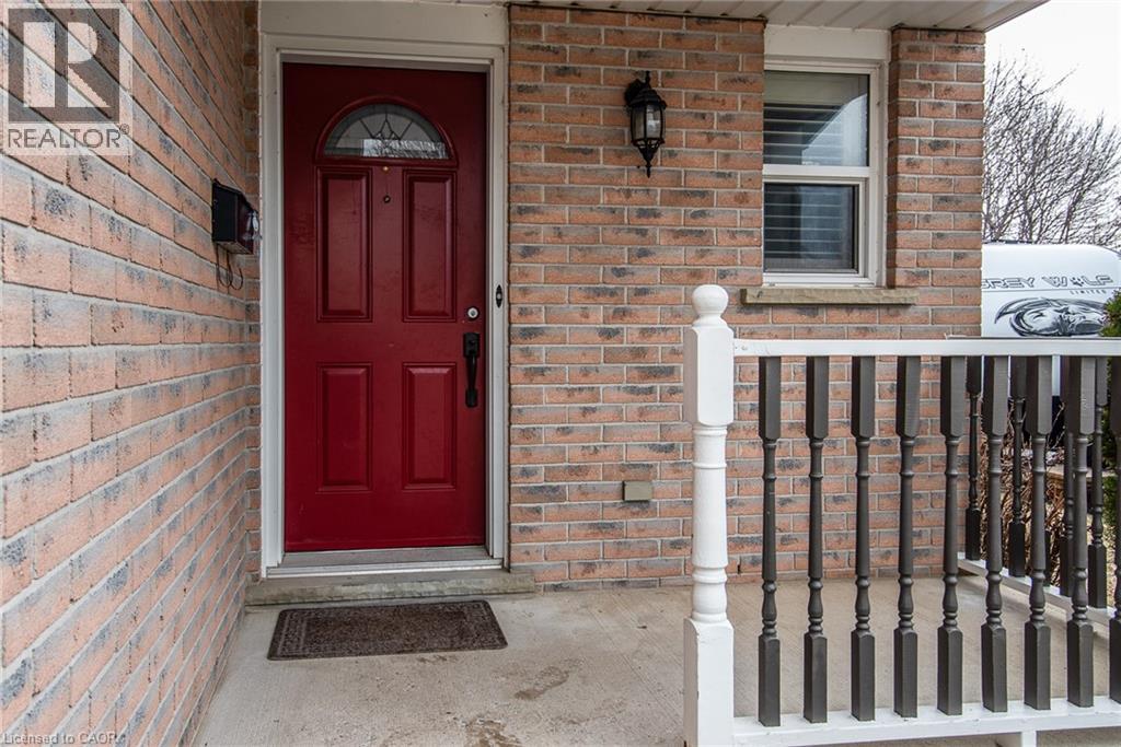 236 Dartmoor Crescent, Waterloo, Ontario  N2K 2S9 - Photo 4 - 40815578
