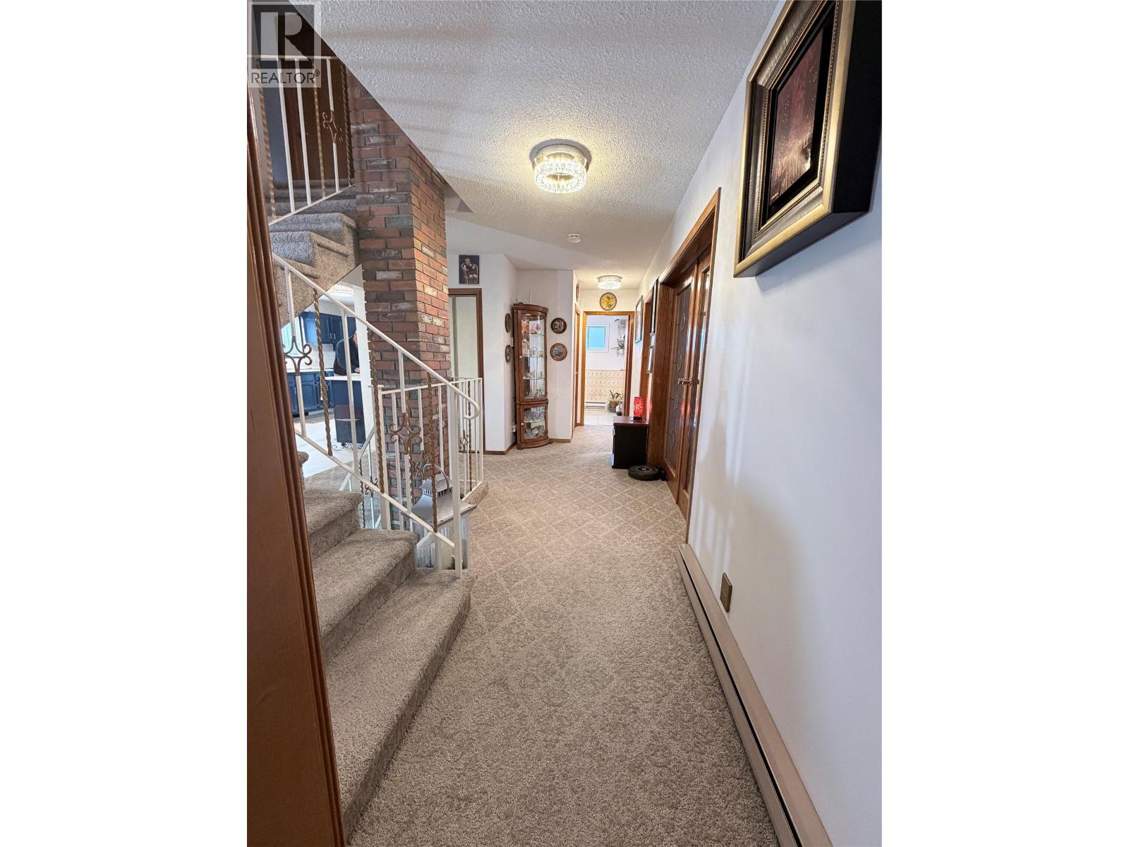 801 Houston Street, Nelson, British Columbia  V1L 5J3 - Photo 19 - 10374655