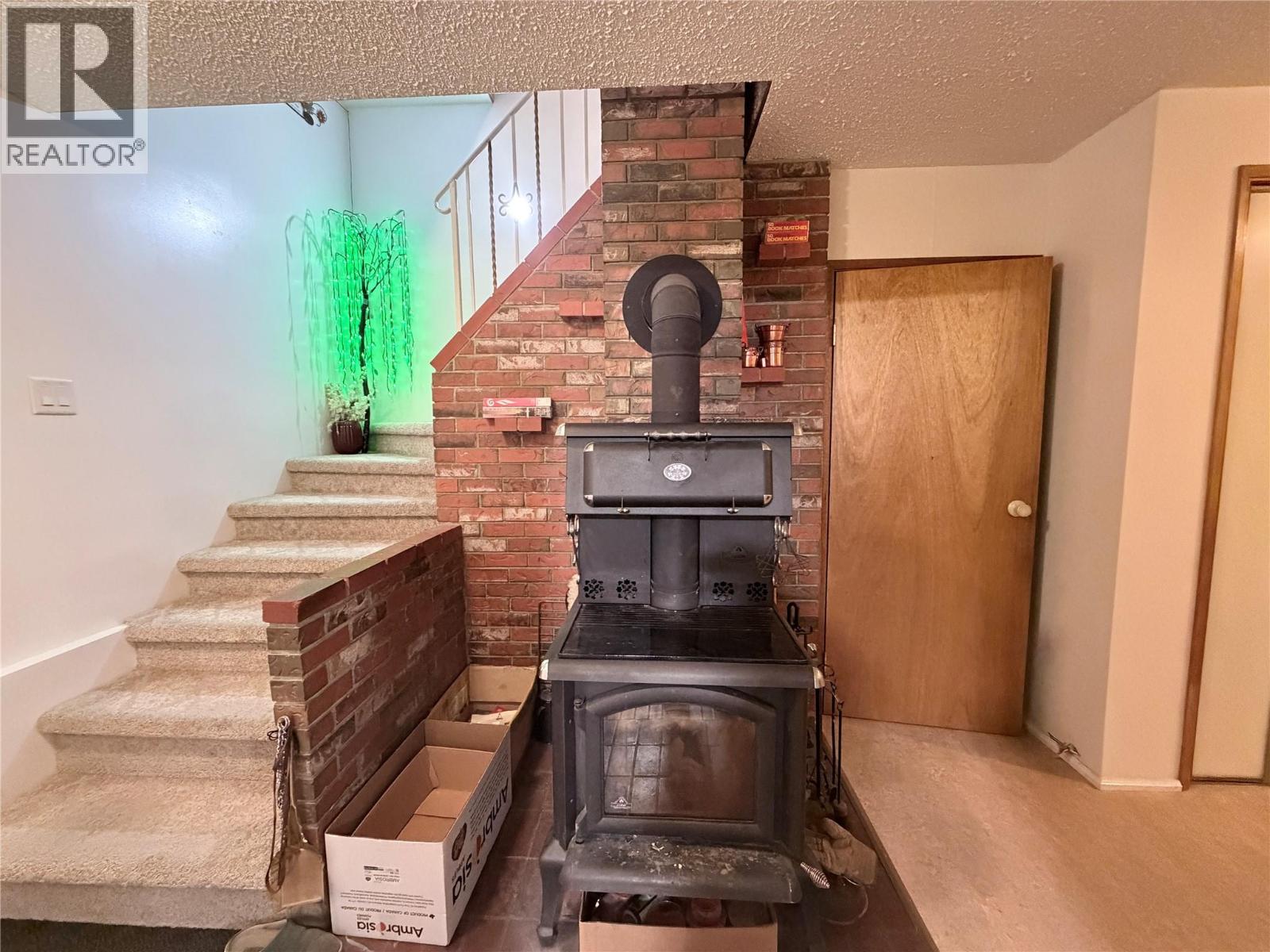 801 Houston Street, Nelson, British Columbia  V1L 5J3 - Photo 47 - 10374655