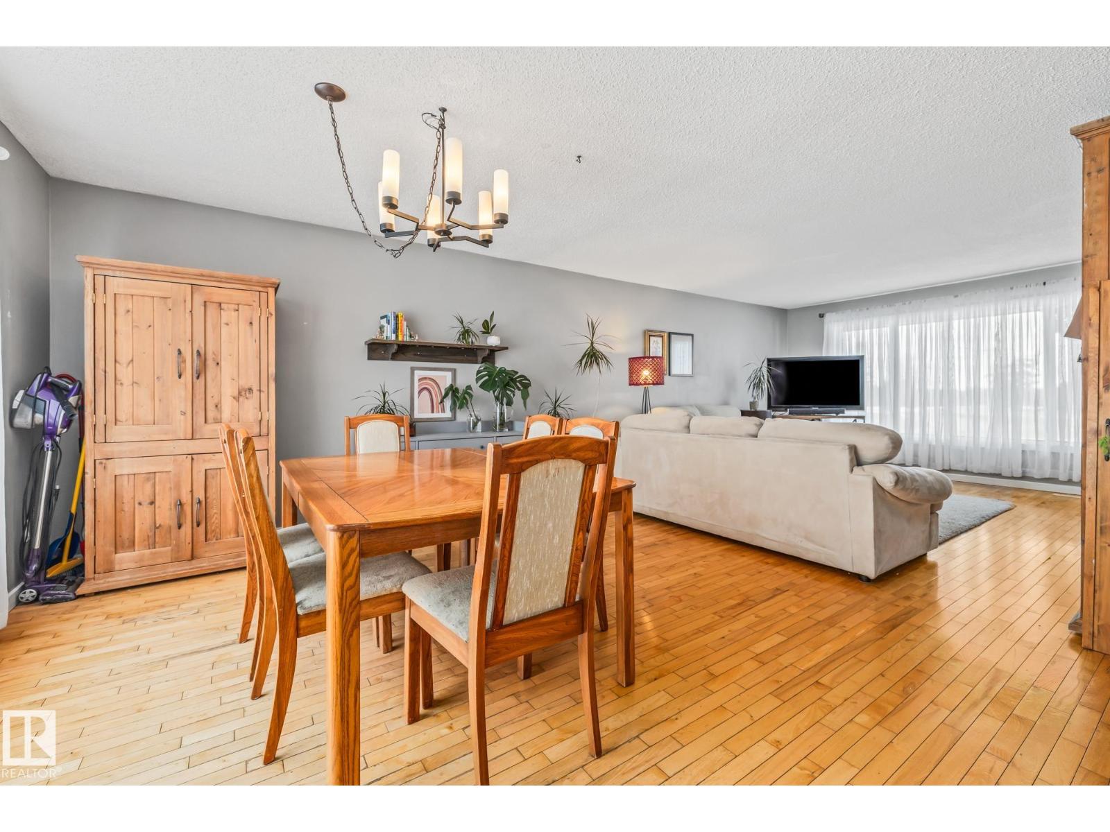 6811 Fulton Dr Nw, Edmonton, Alberta  T6A 3V7 - Photo 7 - E4479142