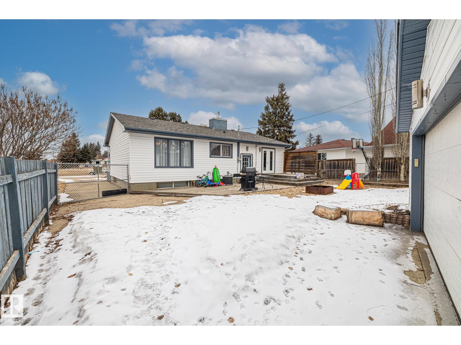 6811 Fulton Dr Nw, Edmonton, Alberta  T6A 3V7 - Photo 37 - E4479142