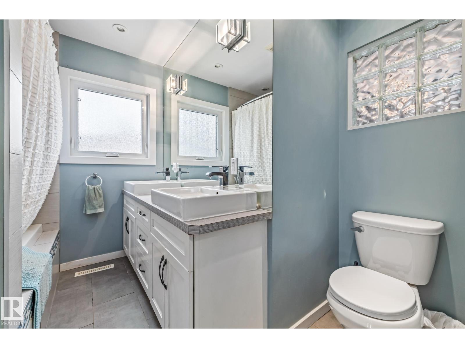 6811 Fulton Dr Nw, Edmonton, Alberta  T6A 3V7 - Photo 19 - E4479142