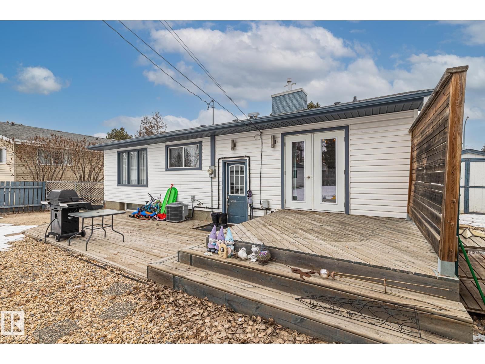 6811 Fulton Dr Nw, Edmonton, Alberta  T6A 3V7 - Photo 33 - E4479142