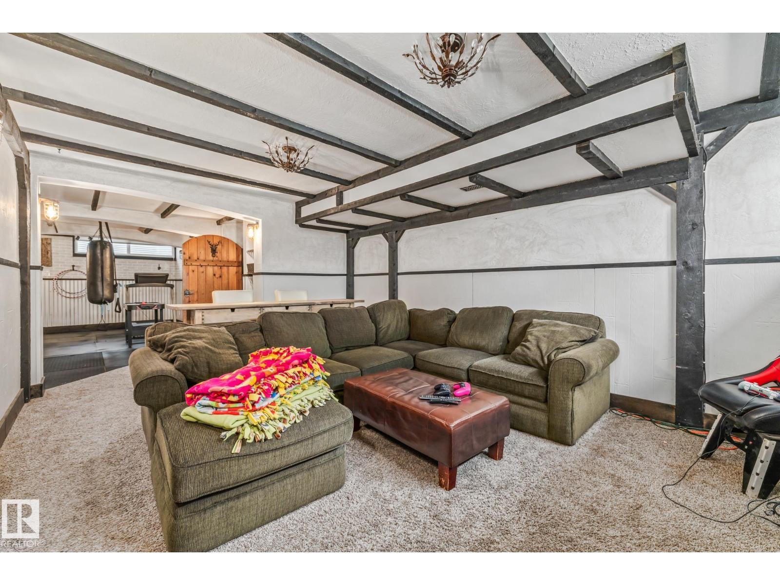 6811 Fulton Dr Nw, Edmonton, Alberta  T6A 3V7 - Photo 26 - E4479142