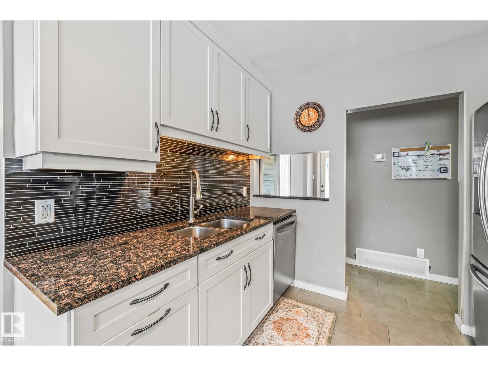 6811 Fulton Dr Nw, Edmonton, Alberta  T6A 3V7 - Photo 12 - E4479142