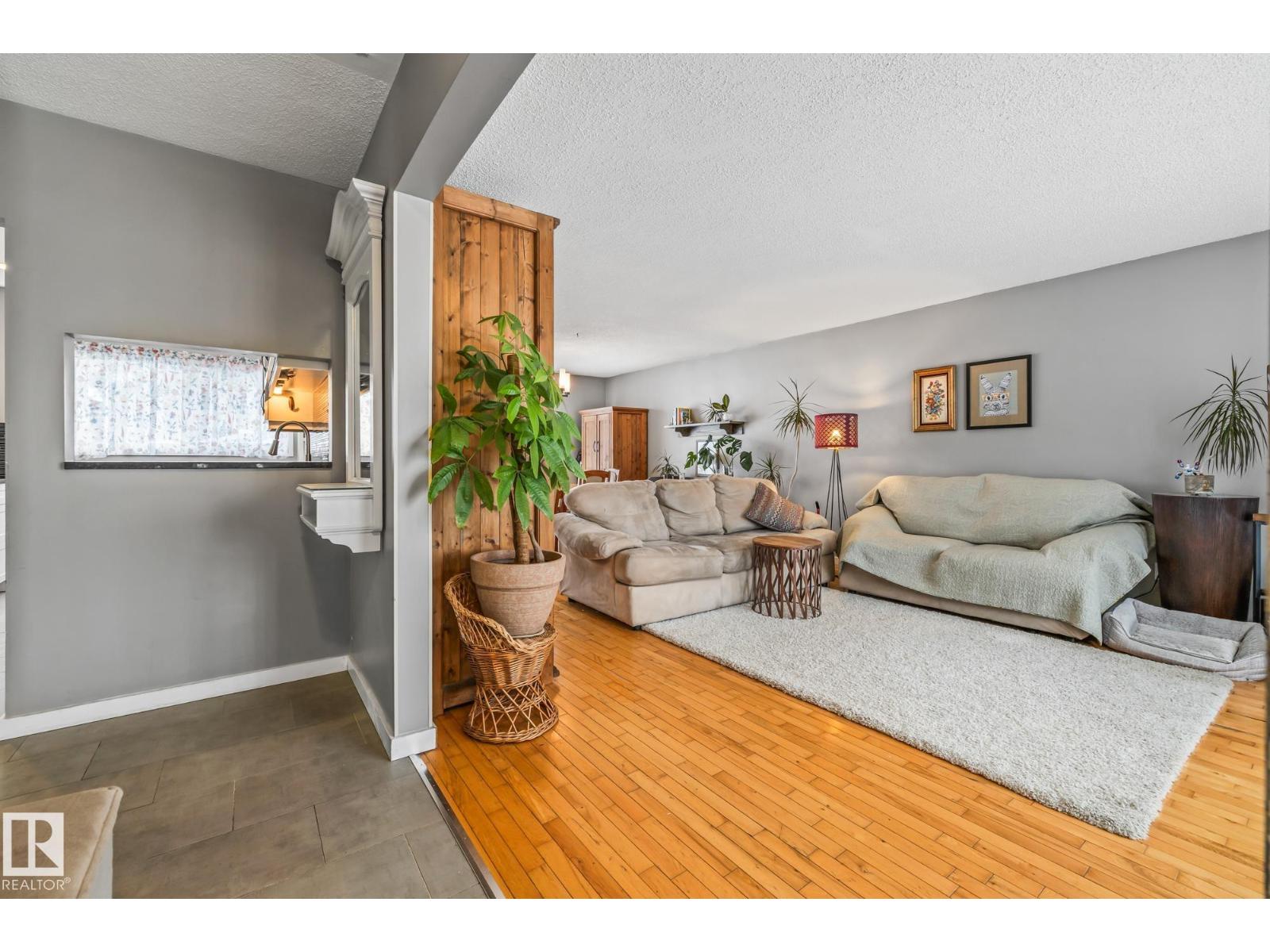 6811 Fulton Dr Nw, Edmonton, Alberta  T6A 3V7 - Photo 11 - E4479142