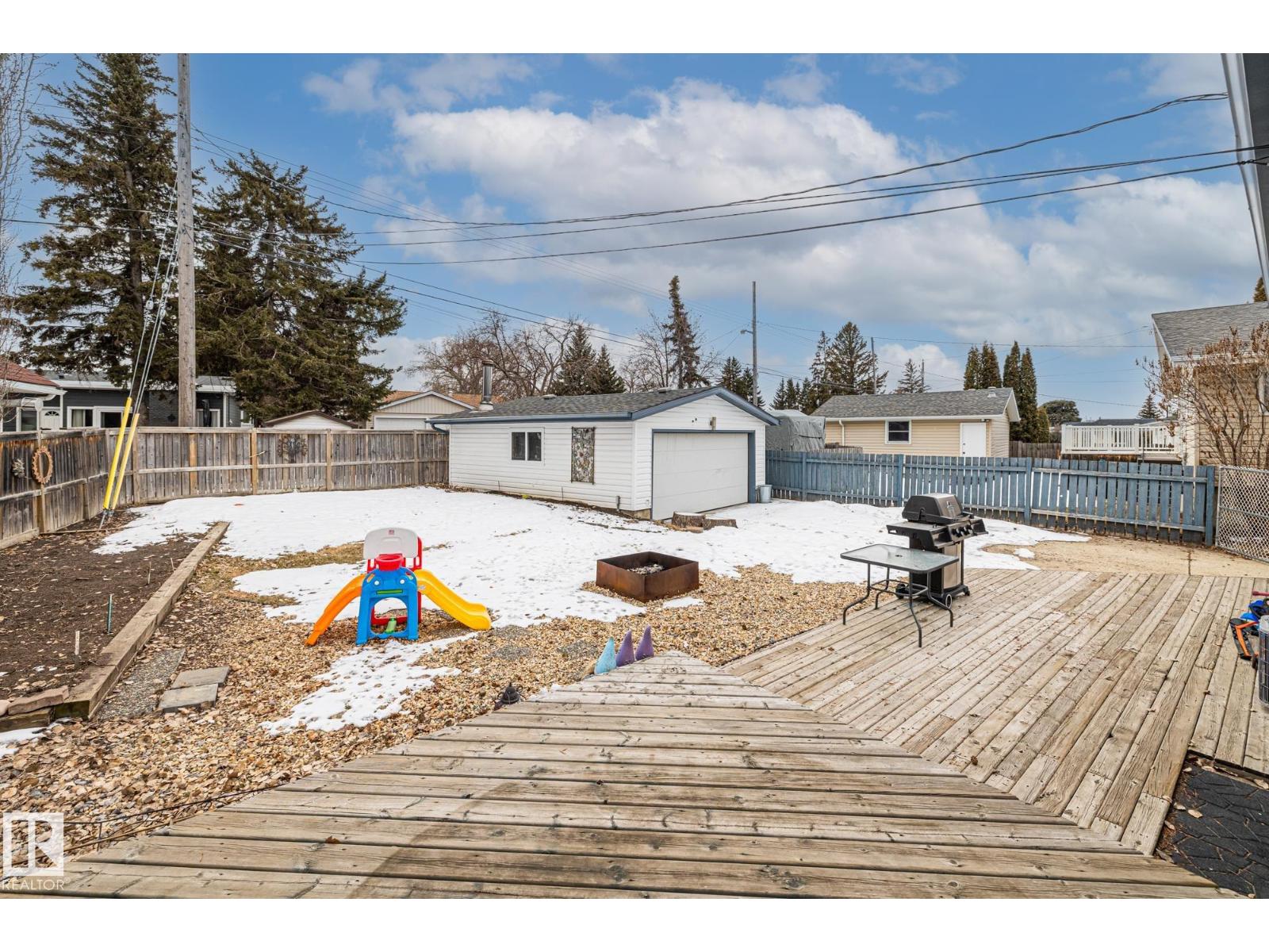 6811 Fulton Dr Nw, Edmonton, Alberta  T6A 3V7 - Photo 35 - E4479142