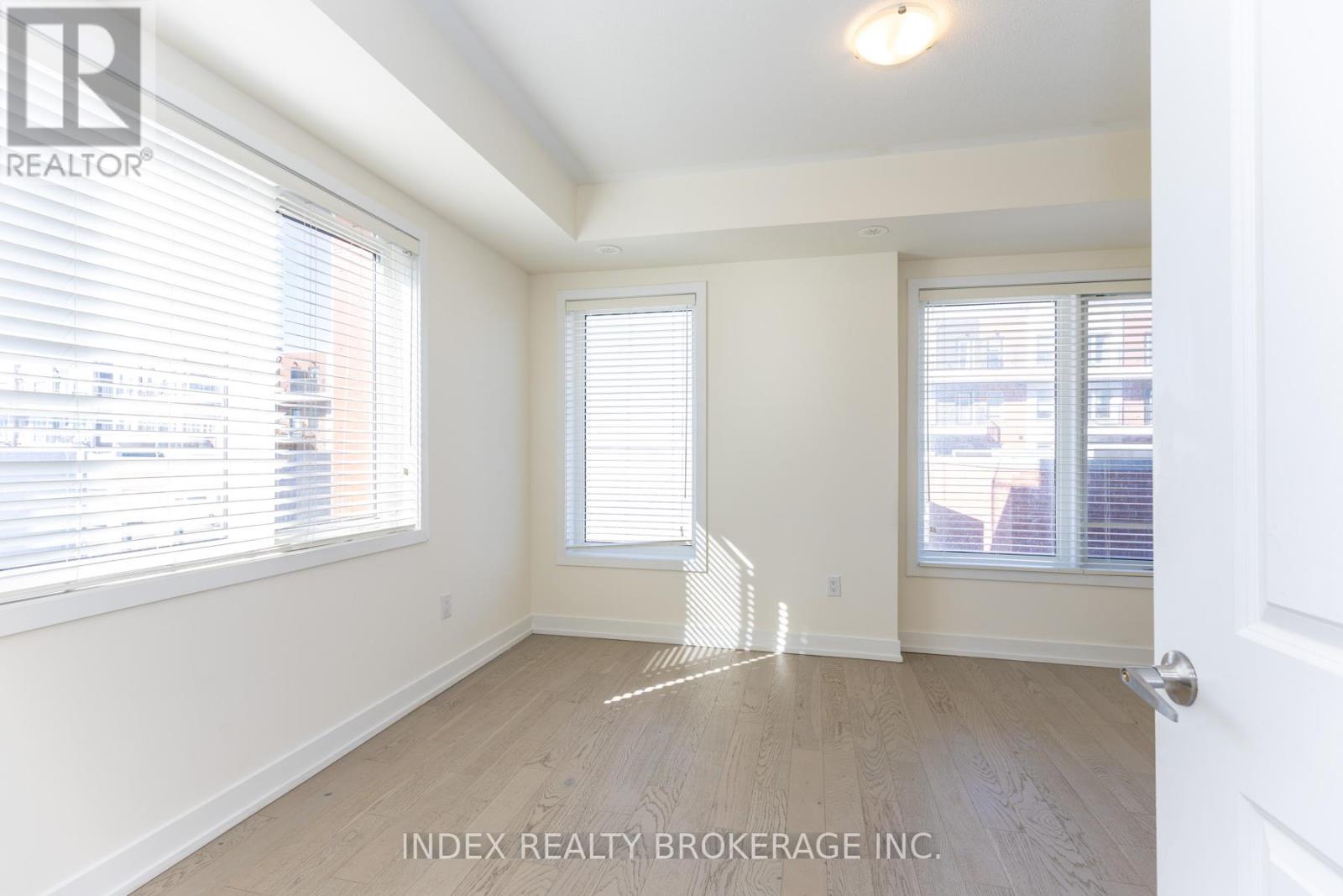 82 William Duncan Road, Toronto, Ontario  M3K 0B7 - Photo 16 - W12931062