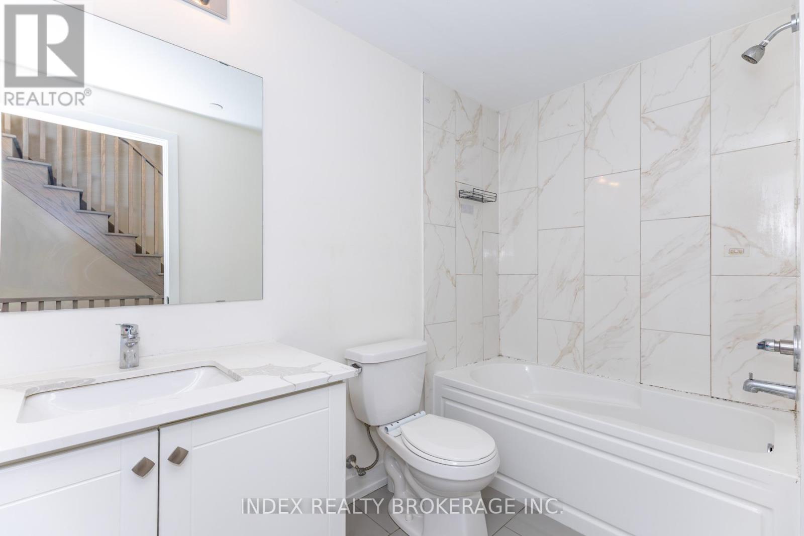 82 William Duncan Road, Toronto, Ontario  M3K 0B7 - Photo 19 - W12931062