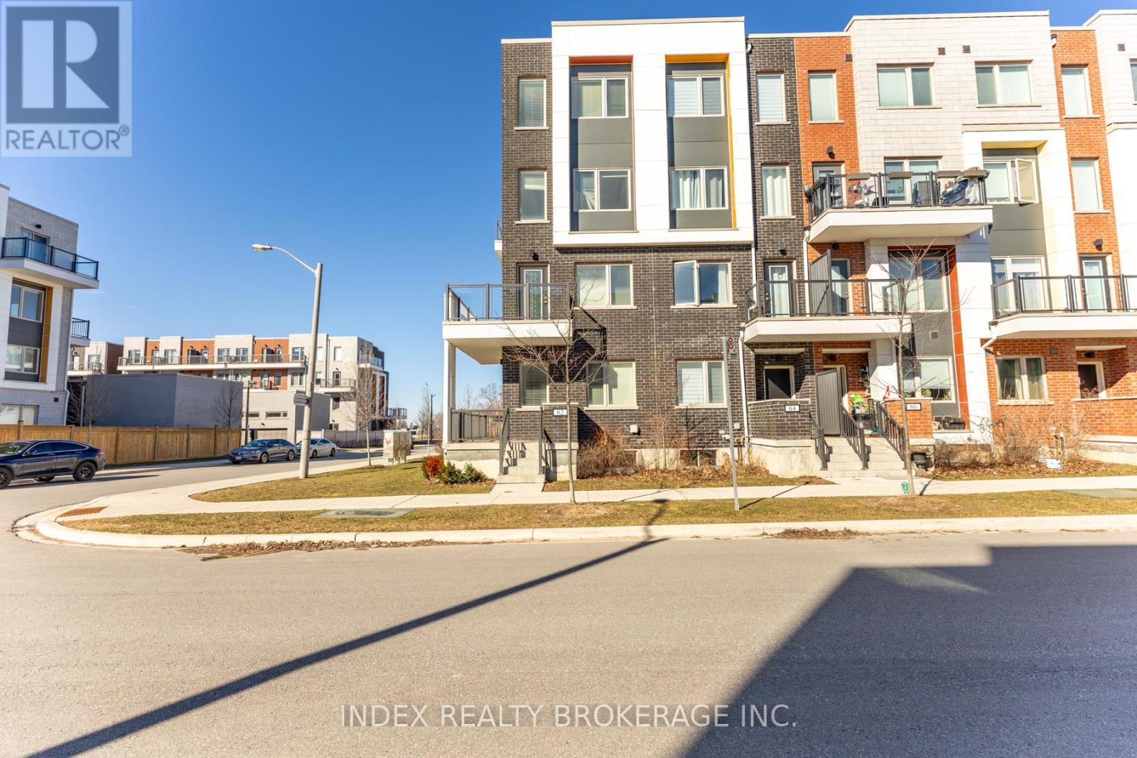 82 William Duncan Road, Toronto, Ontario  M3K 0B7 - Photo 2 - W12931062