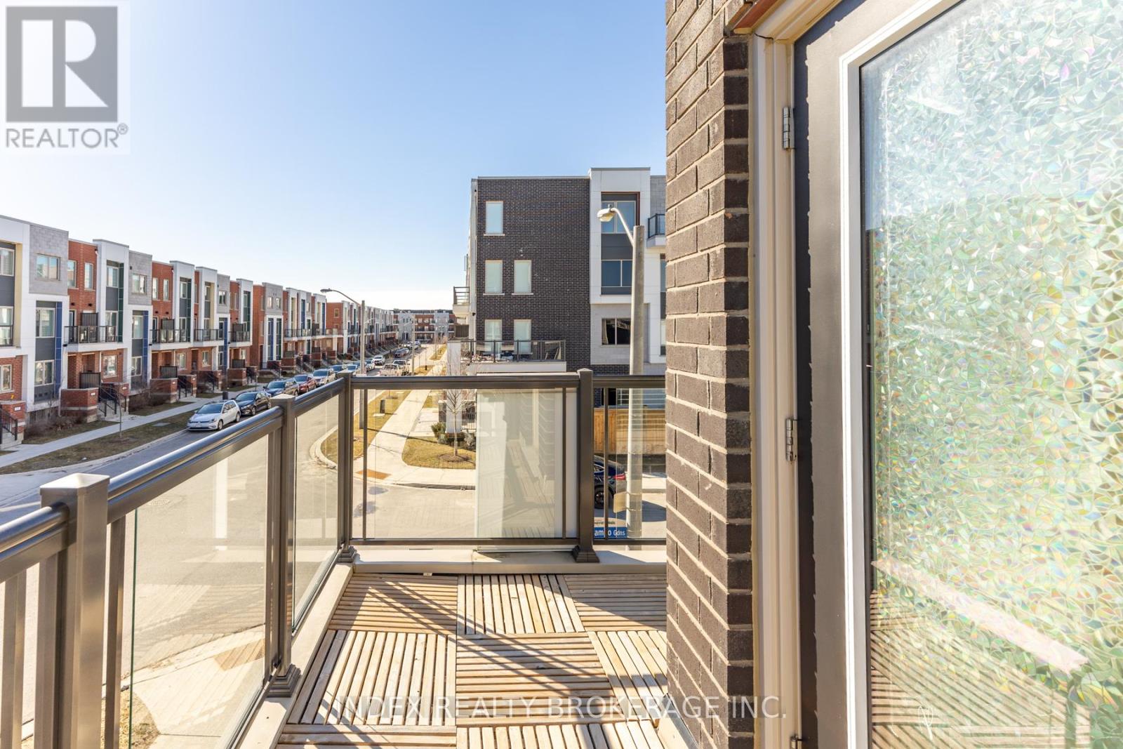 82 William Duncan Road, Toronto, Ontario  M3K 0B7 - Photo 23 - W12931062