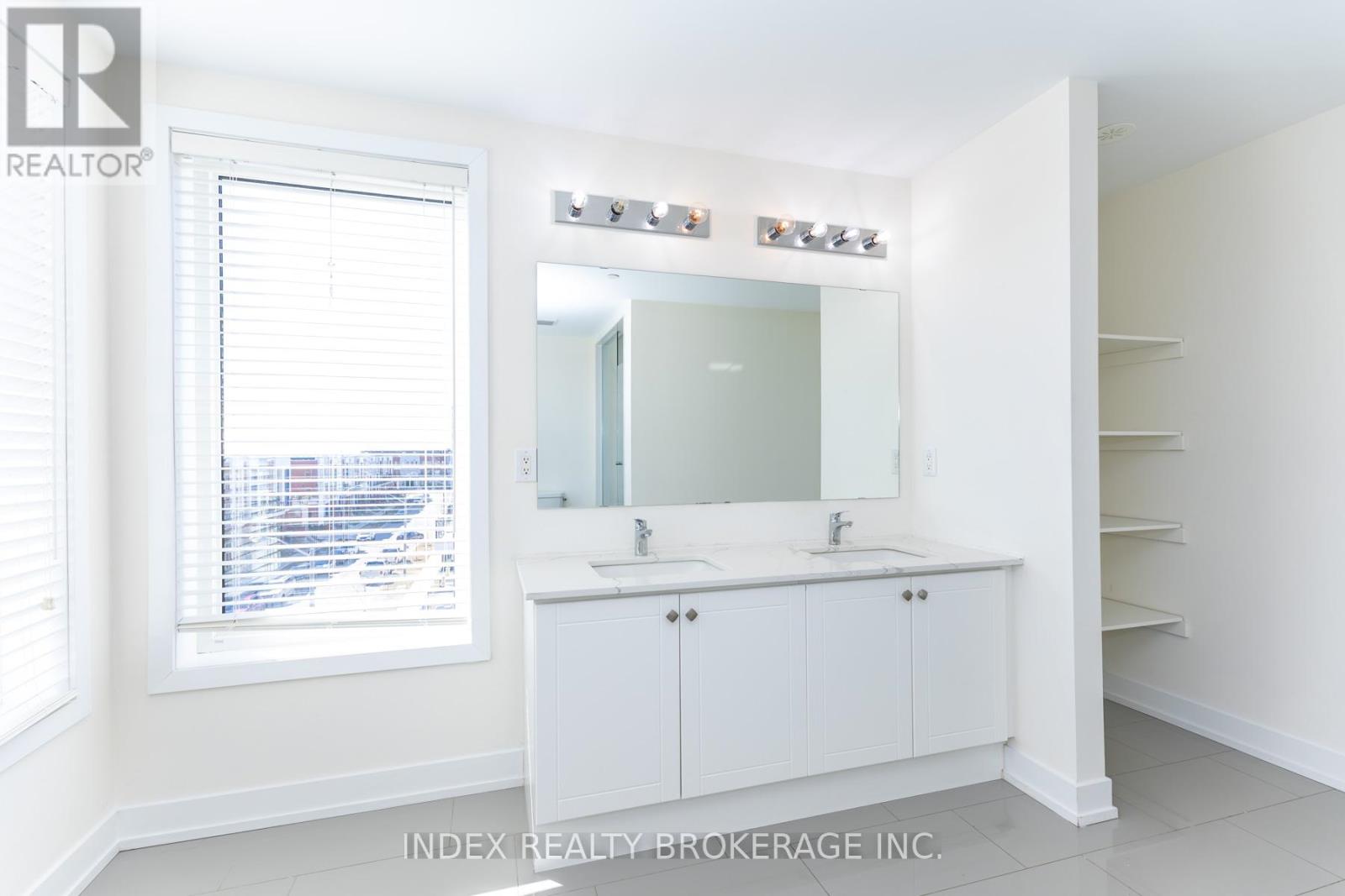 82 William Duncan Road, Toronto, Ontario  M3K 0B7 - Photo 43 - W12931062