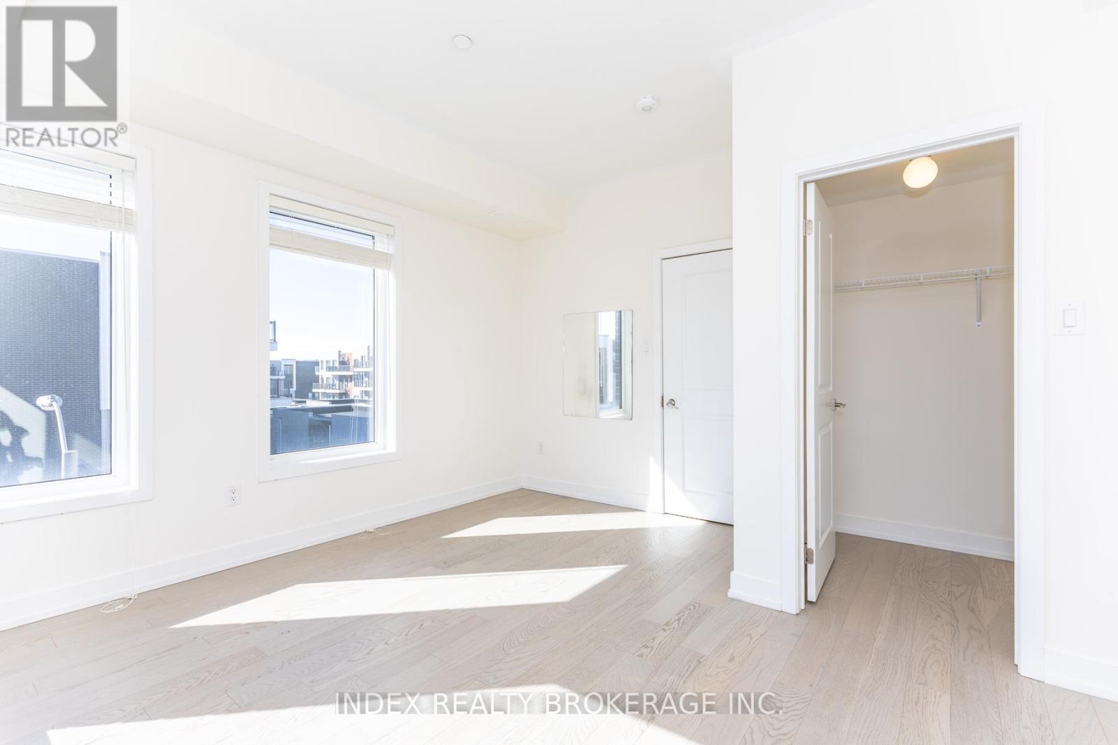 82 William Duncan Road, Toronto, Ontario  M3K 0B7 - Photo 33 - W12931062