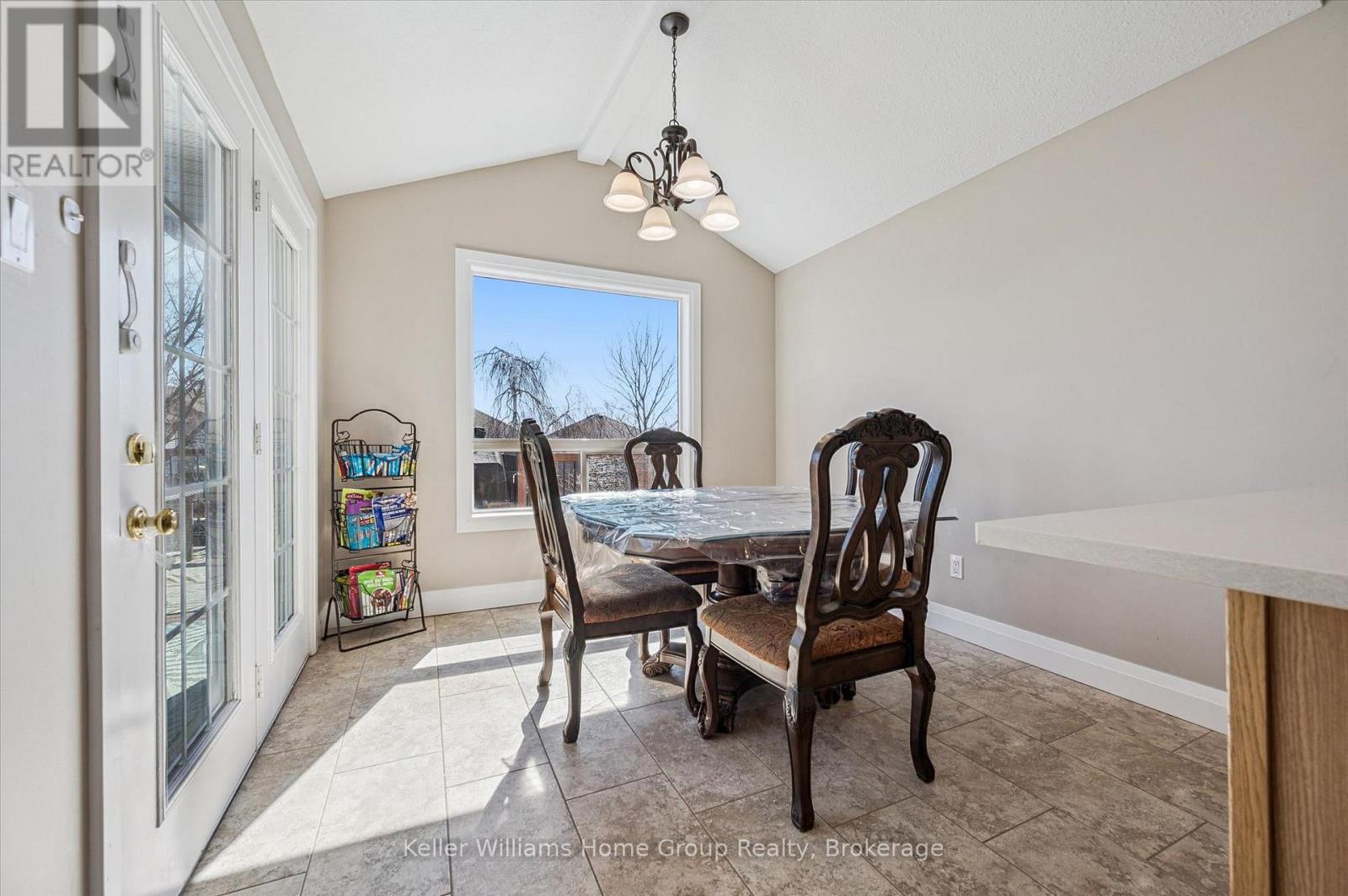 33 Sandcreek Lane, Guelph, Ontario  N1E 7K9 - Photo 16 - X12932480