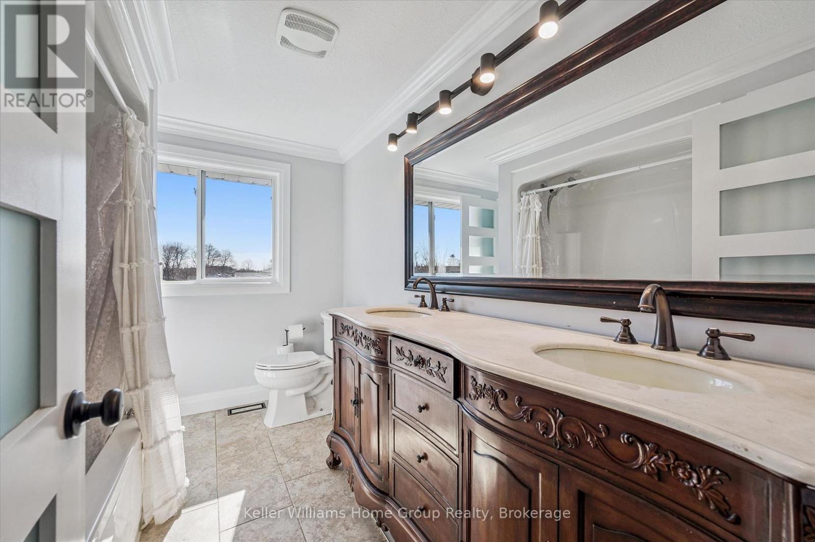 33 Sandcreek Lane, Guelph, Ontario  N1E 7K9 - Photo 23 - X12932480