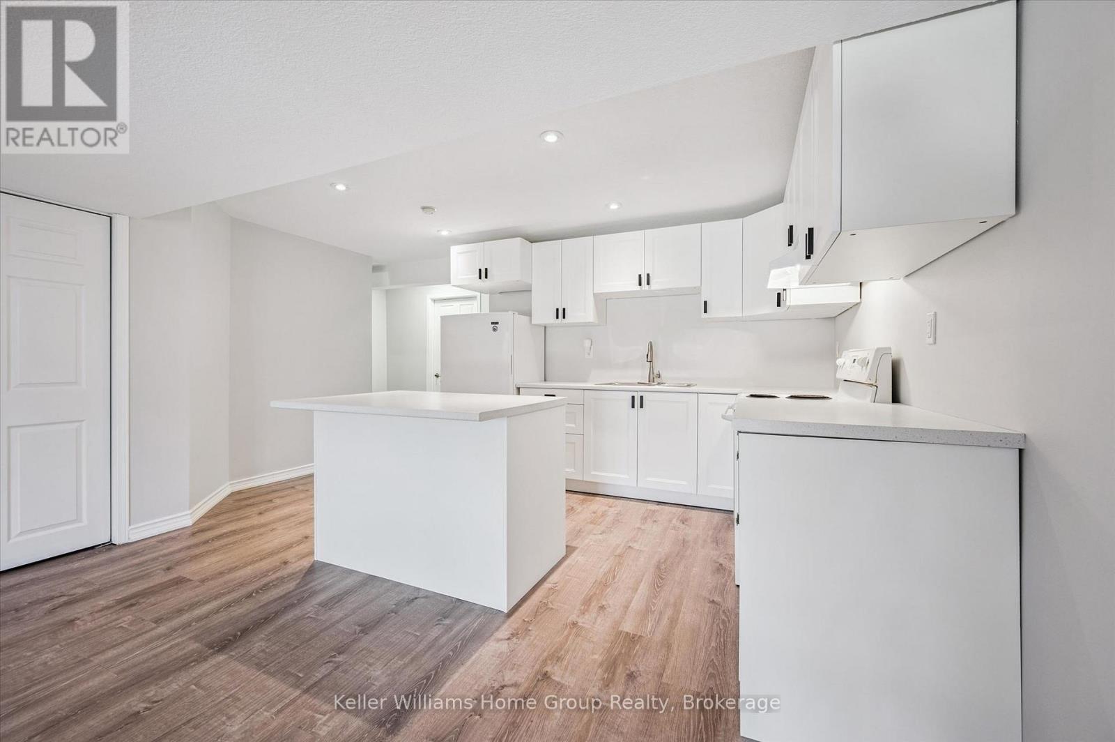 33 Sandcreek Lane, Guelph, Ontario  N1E 7K9 - Photo 29 - X12932480