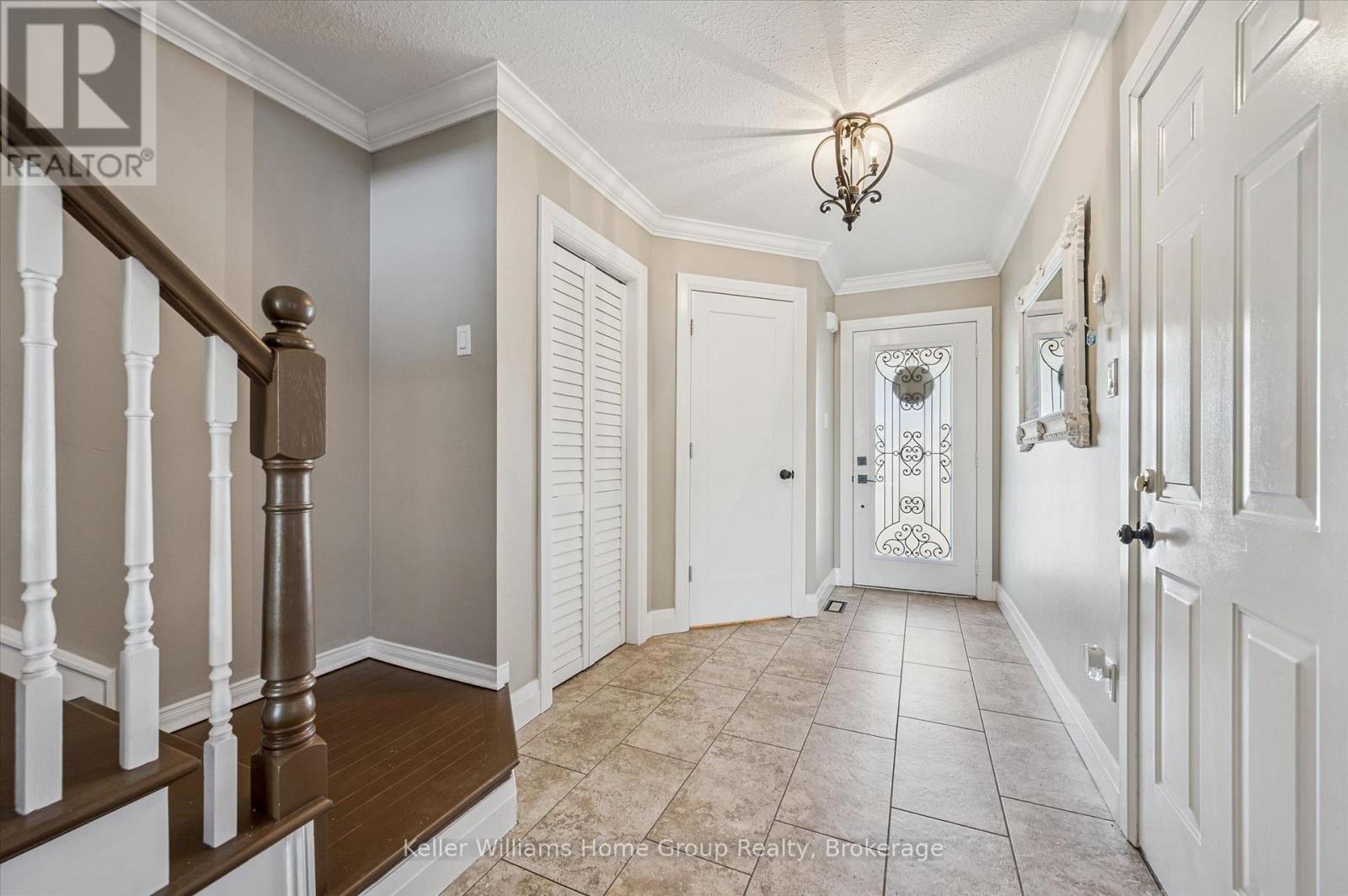 33 Sandcreek Lane, Guelph, Ontario  N1E 7K9 - Photo 5 - X12932480