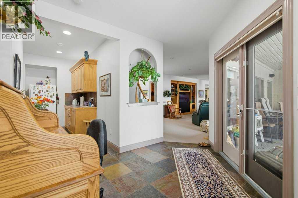 64 Church Ranches Boulevard, Rural Rocky View County, Alberta  T3R 1B1 - Photo 31 - A2284097