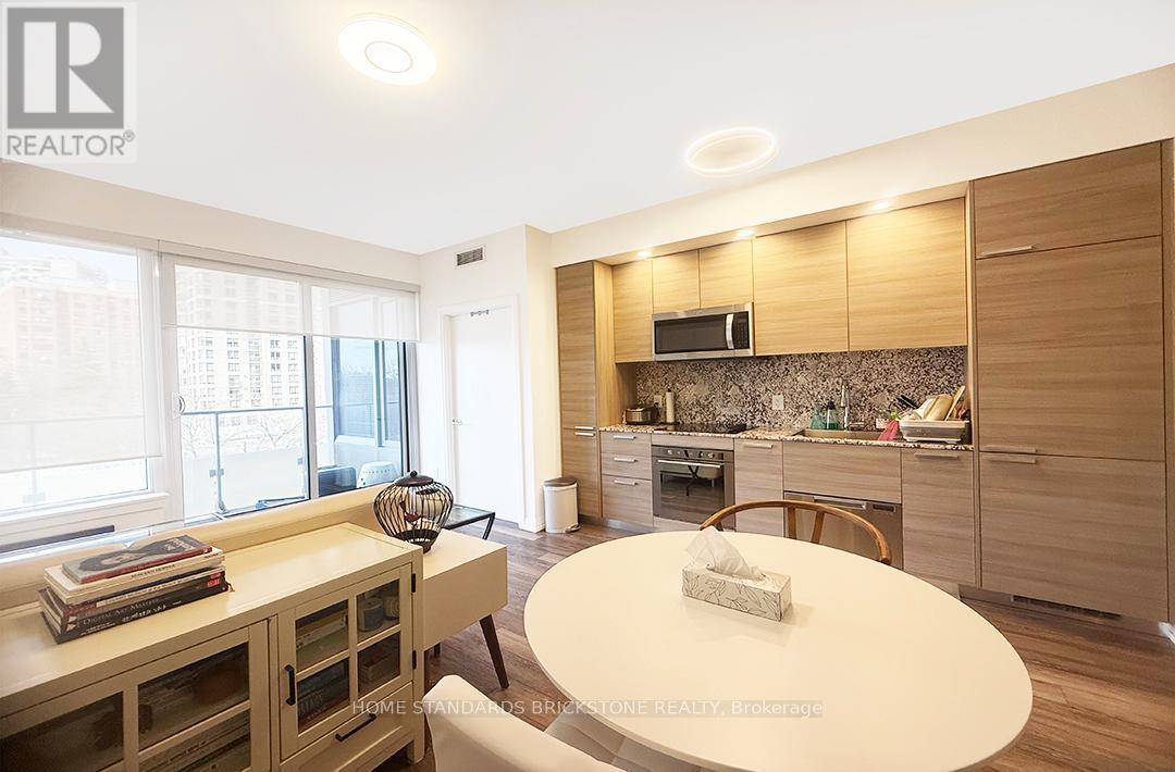 615 - 75 Canterbury Place, Toronto, Ontario  M2N 0L2 - Photo 2 - C12932416