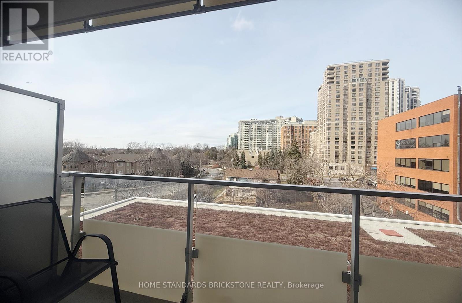 615 - 75 Canterbury Place, Toronto, Ontario  M2N 0L2 - Photo 5 - C12932416