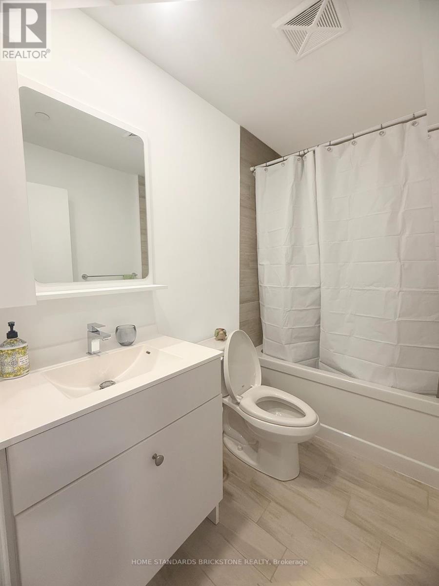 615 - 75 Canterbury Place, Toronto, Ontario  M2N 0L2 - Photo 7 - C12932416